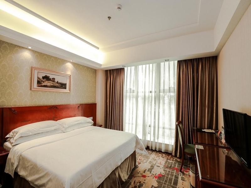 Vienna Hotel Dongguan Hou Street Wanda Plaza 외부 사진